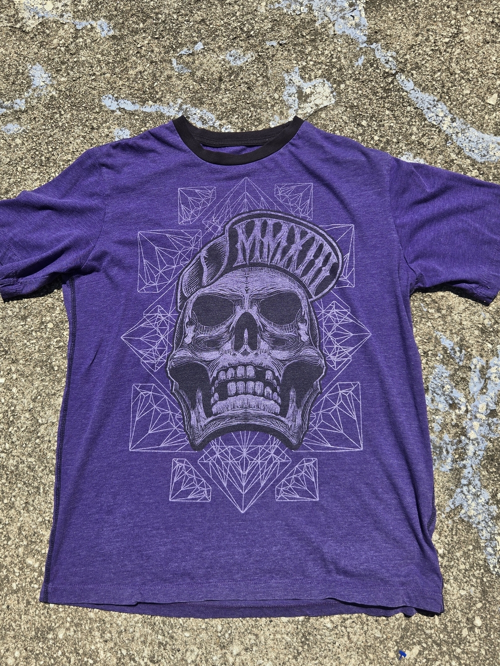 Skully Men's T-Shirt Purple Retro Skull and Diamonds M Y2k Grunge McBling Skater
